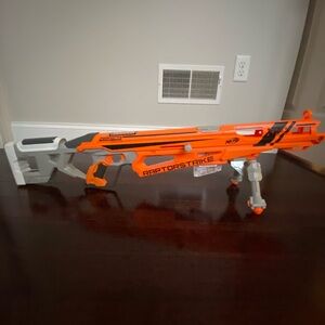 Nerf RaptorStrike Blaster - Vibrant Orange and Crisp White